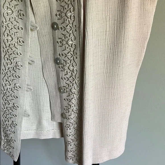 Imagio 90s Sleeveless Embroidered Blouse with Mandarin Collar | Women’s Small - Picture 5 of 8